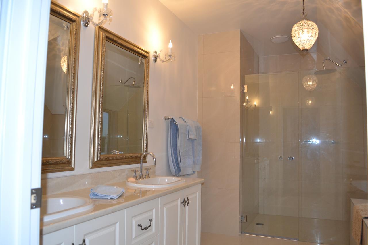 Sapphire Shores Luxury Retreat Маунт Марта Екстериор снимка